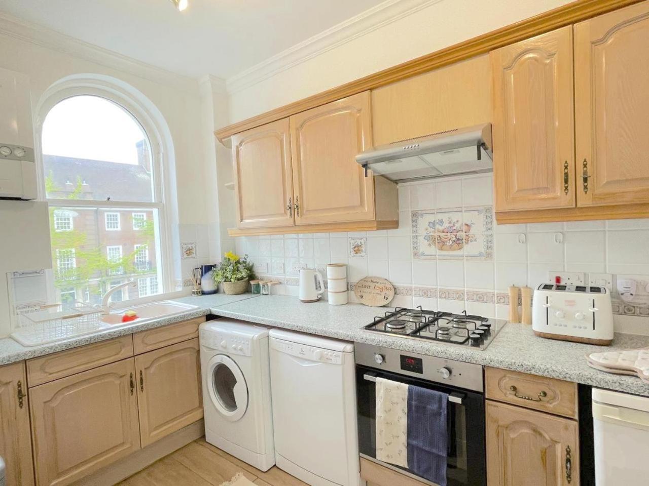 Luxury Apartment In Paddington London Eksteriør billede