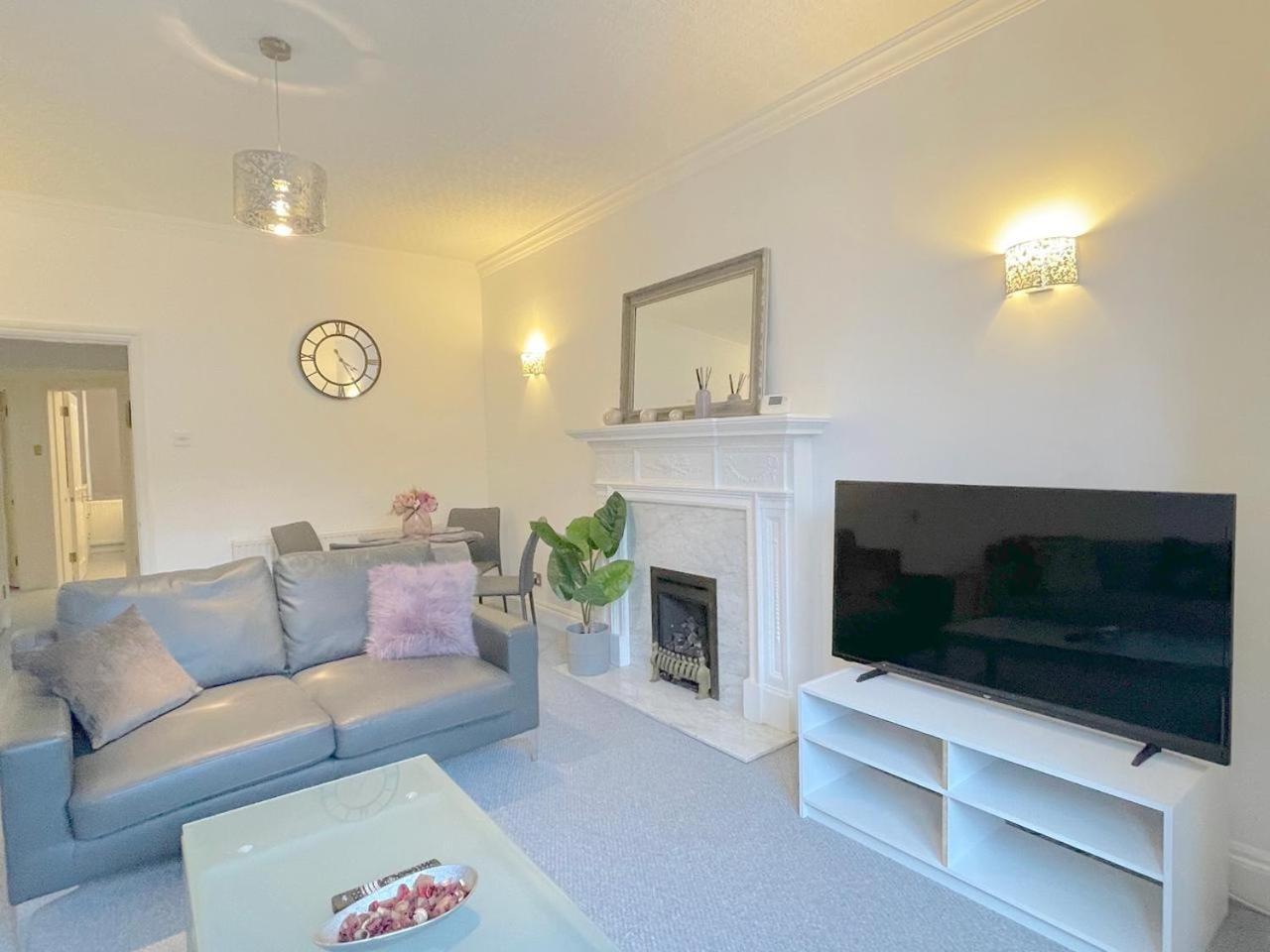Luxury Apartment In Paddington London Eksteriør billede